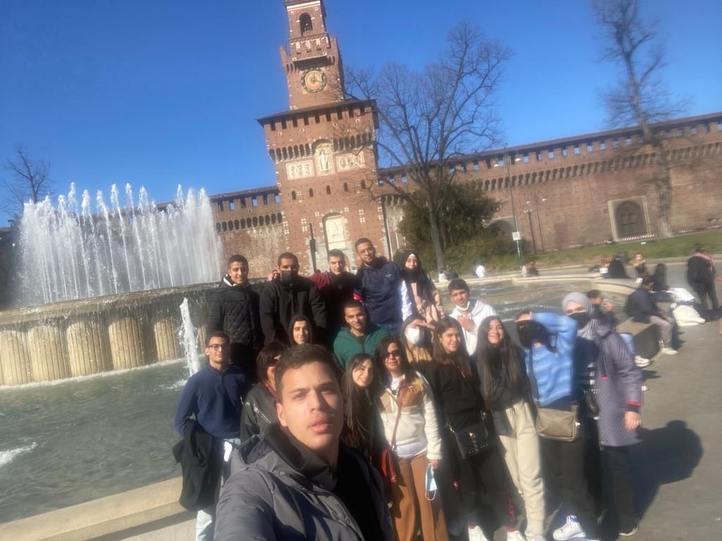 مغادرة وفد من طلاب الصف الثاني عشر " م"،  الى ايطاليا ضمن برنامج MUN