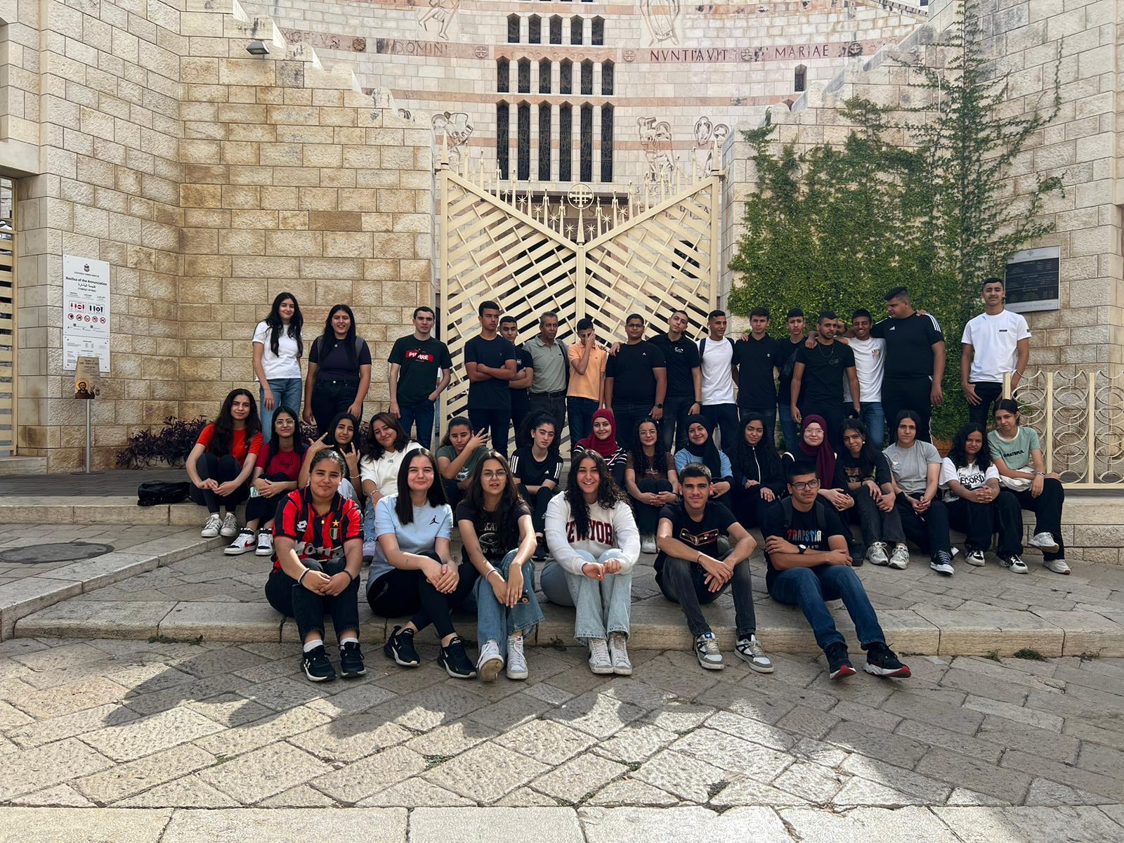 جولات الناصرة لطلاب الصفوف العاشرة  - " الجذور ، التراث والانتماء"