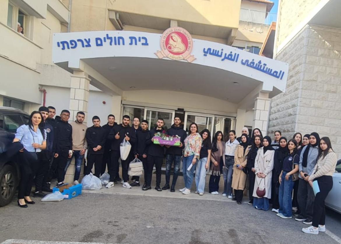 زيارات طلابية للمستشفى الفرنسي في الناصرة