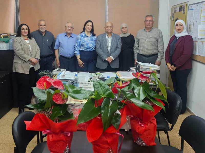 مدرسة الجليل الثانوية البلدية تحتفي باللغة العربية باستضافة وفد من الاتحاد العام للكتّاب الفلسطينيين